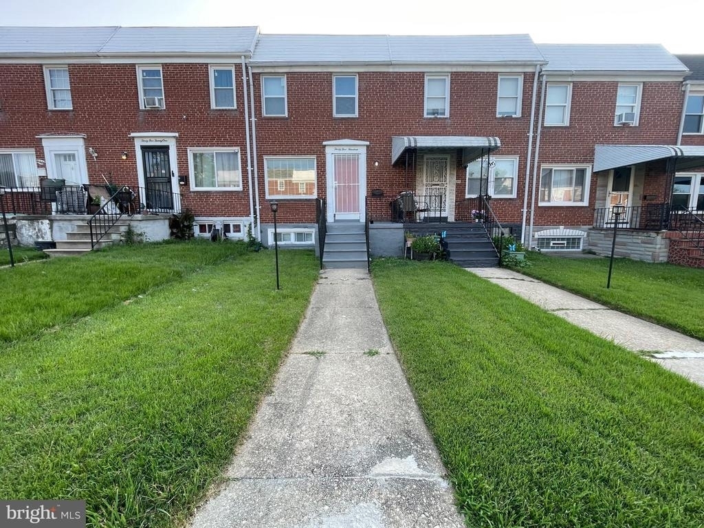 3519 Kentucky Avenue - Photo 1
