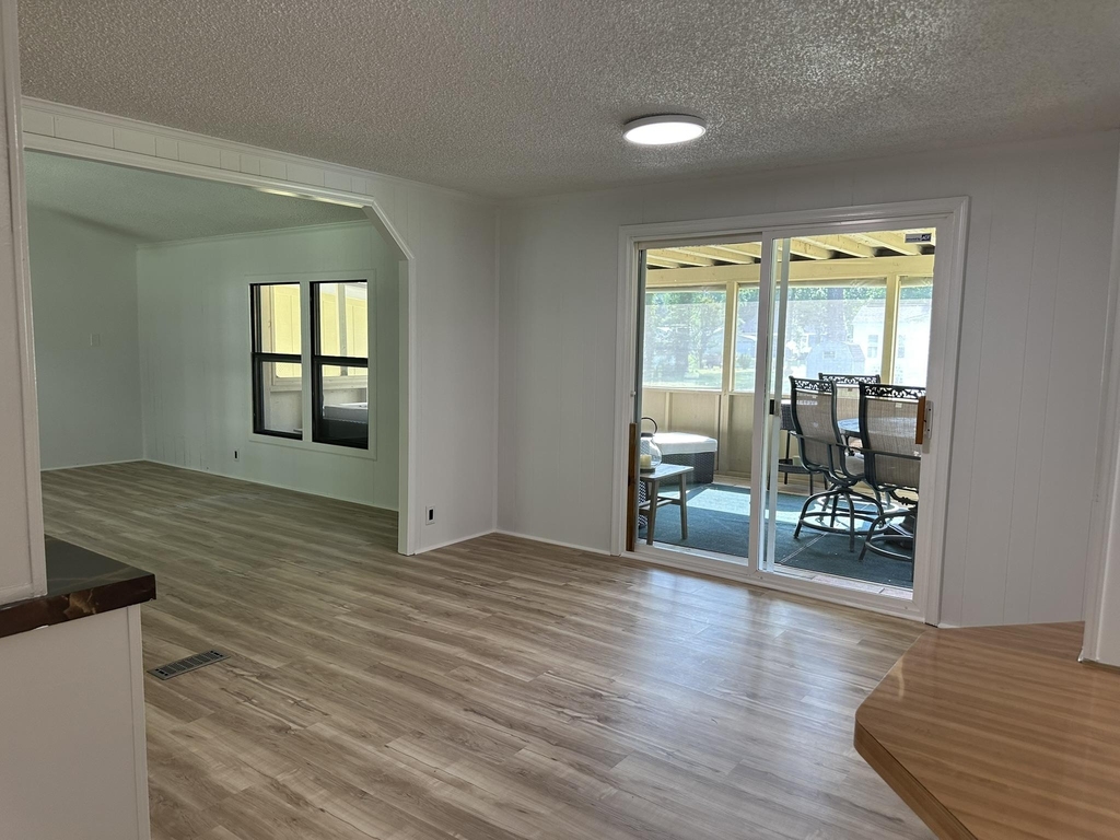 34061 Red Oak Drive - Photo 11