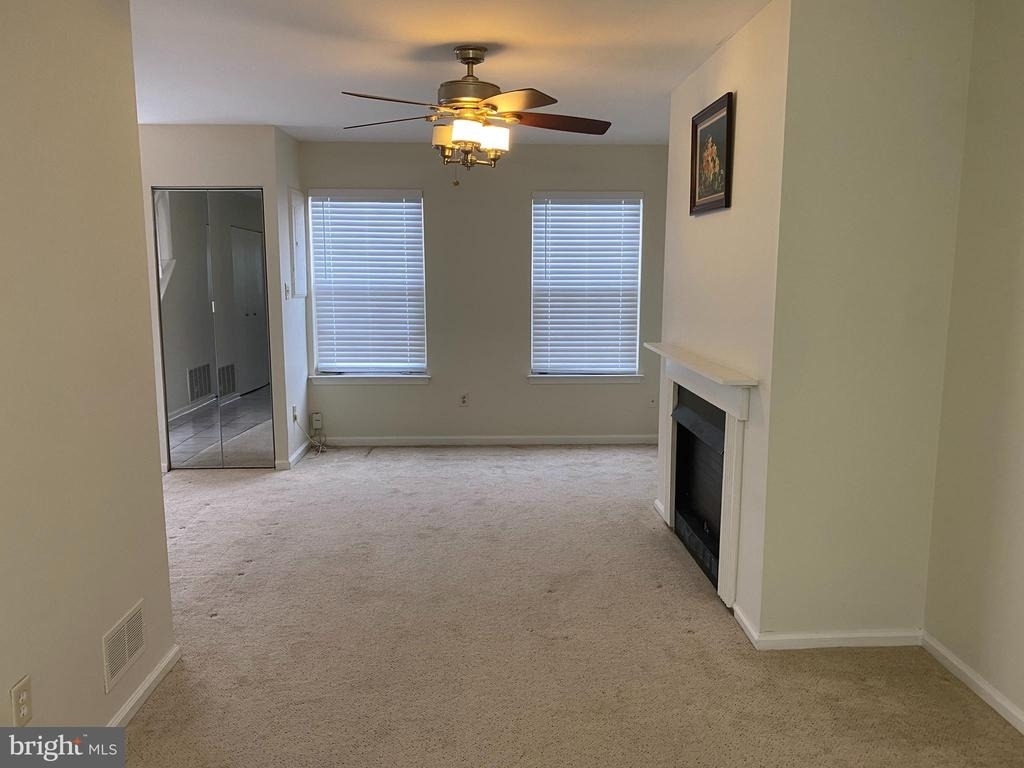 9 Revere Place - Photo 4