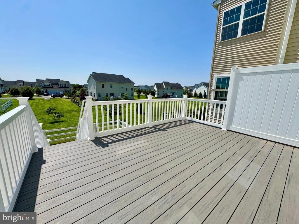 1066 Wickersham Way - Photo 22