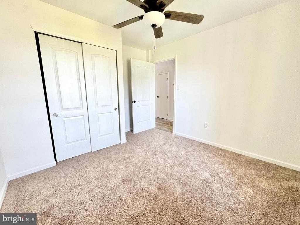 1066 Wickersham Way - Photo 26