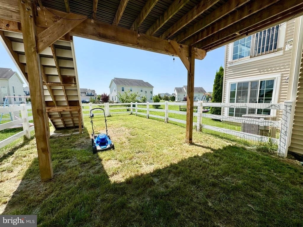 1066 Wickersham Way - Photo 24