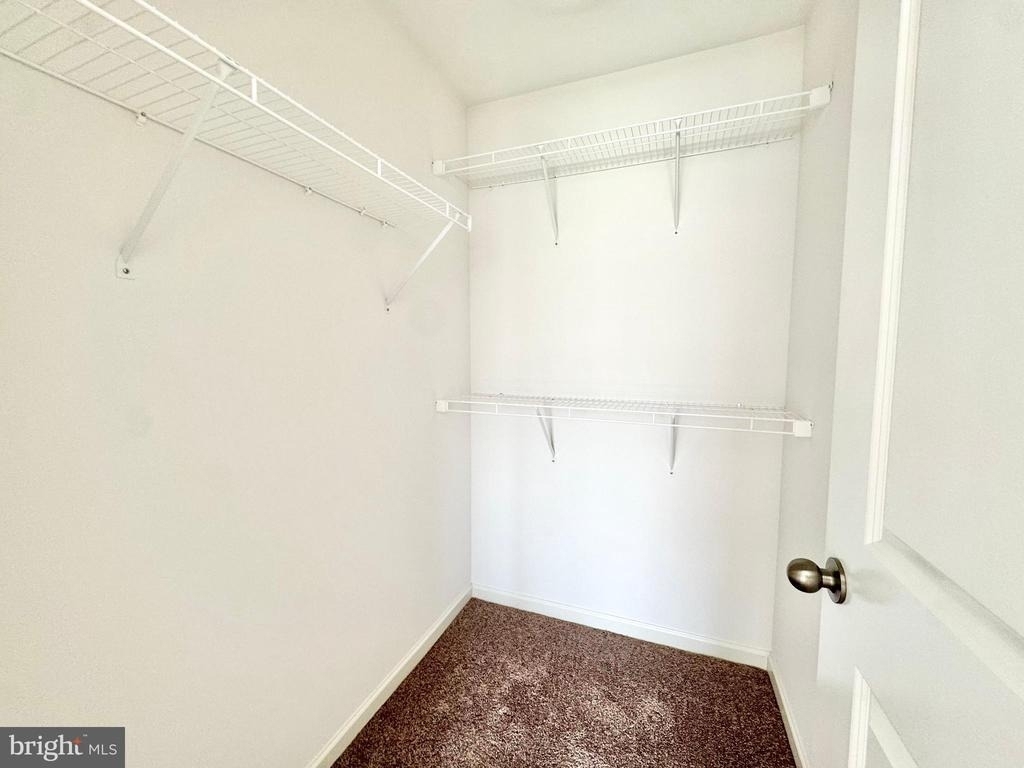 1066 Wickersham Way - Photo 13