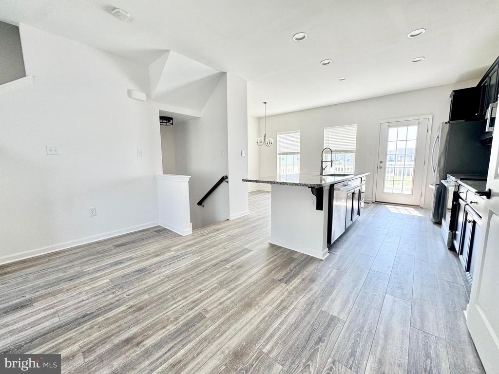 1066 Wickersham Way - Photo 2