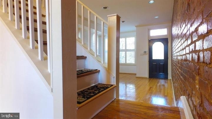 1209 E Street Ne - Photo 4
