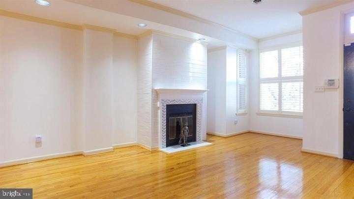 1209 E Street Ne - Photo 6