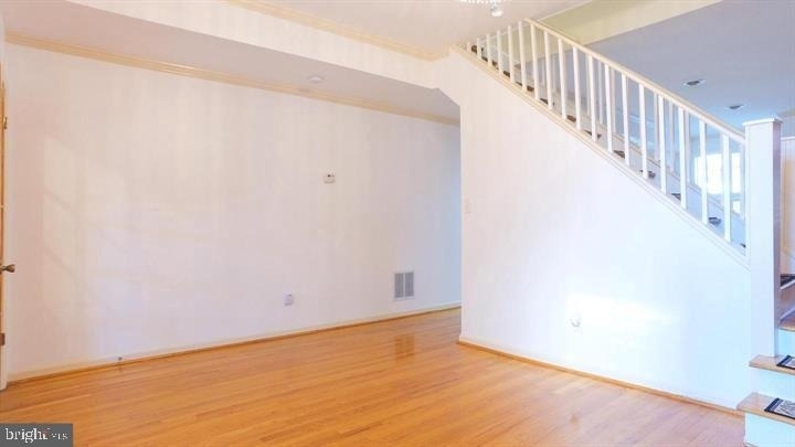 1209 E Street Ne - Photo 7