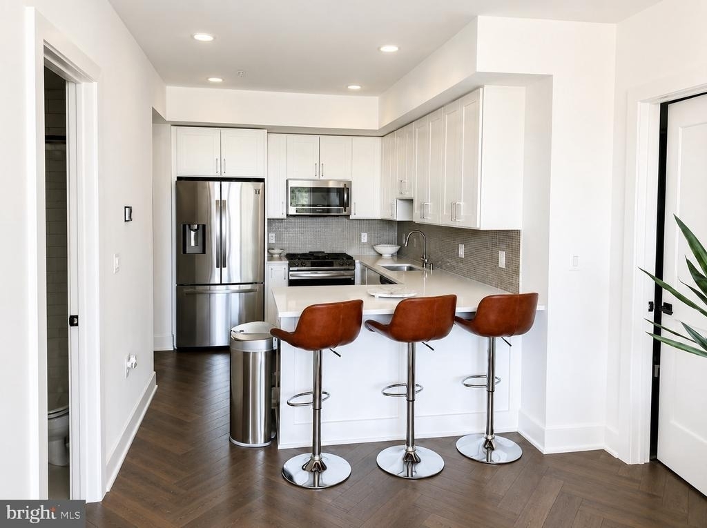1001 Bryant Street Ne - Photo 1