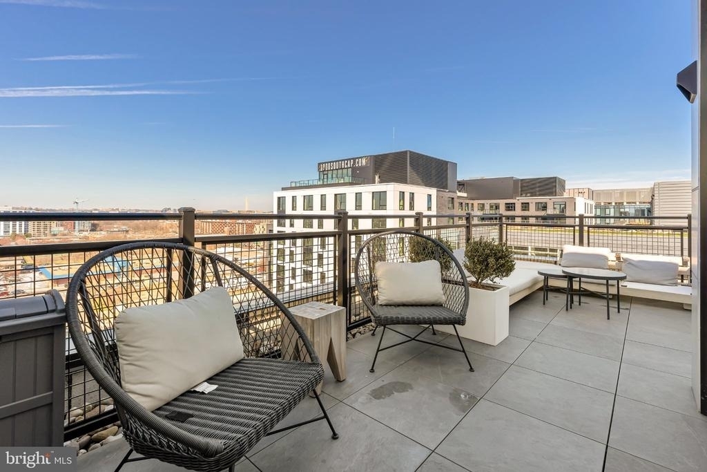 37 L Street Se - Photo 40