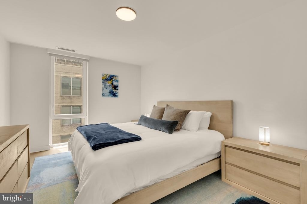 37 L Street Se - Photo 32
