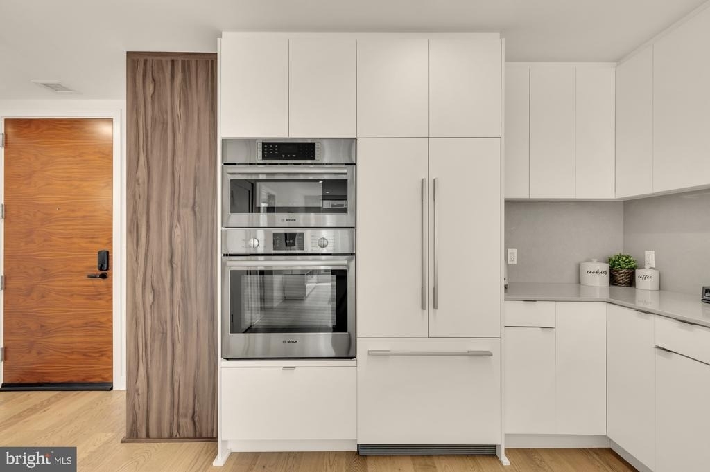 37 L Street Se - Photo 21