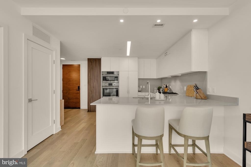 37 L Street Se - Photo 26