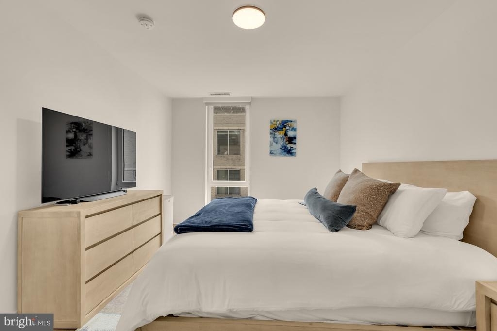 37 L Street Se - Photo 33