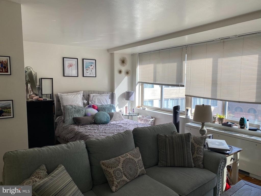 922 24th Street Nw - Photo 14