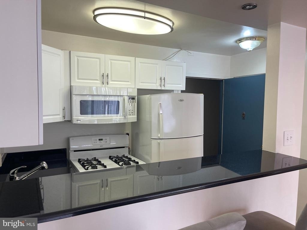922 24th Street Nw - Photo 37