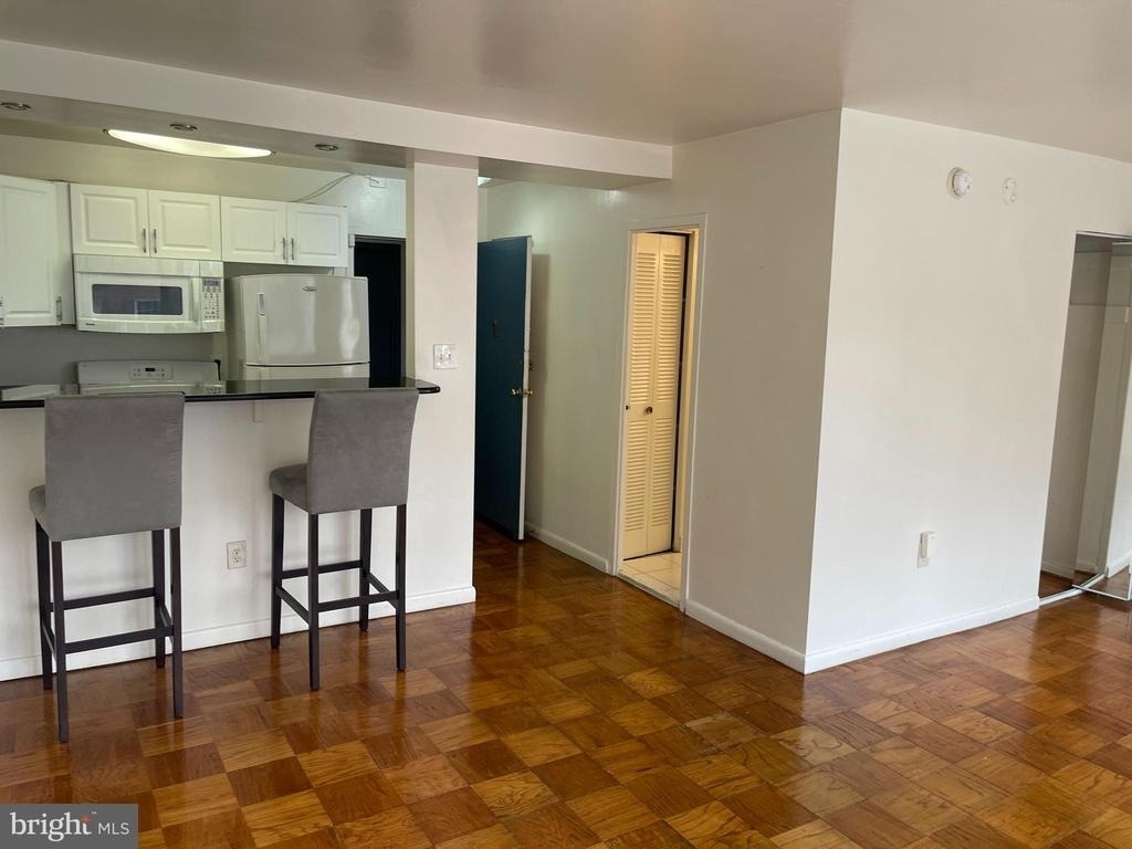 922 24th Street Nw - Photo 34