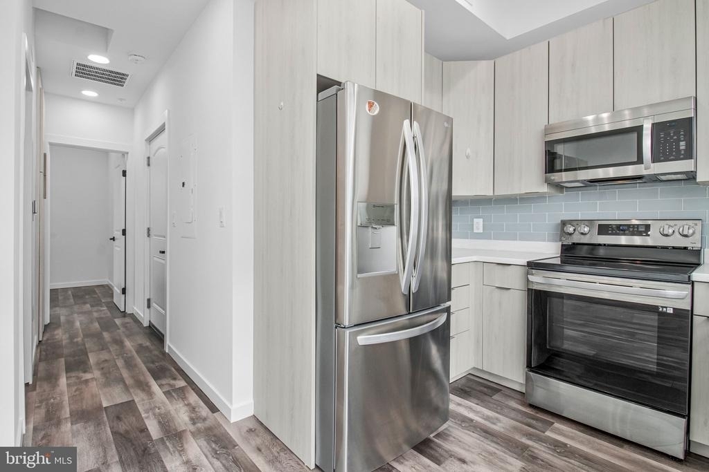506 H Street Ne - Photo 6