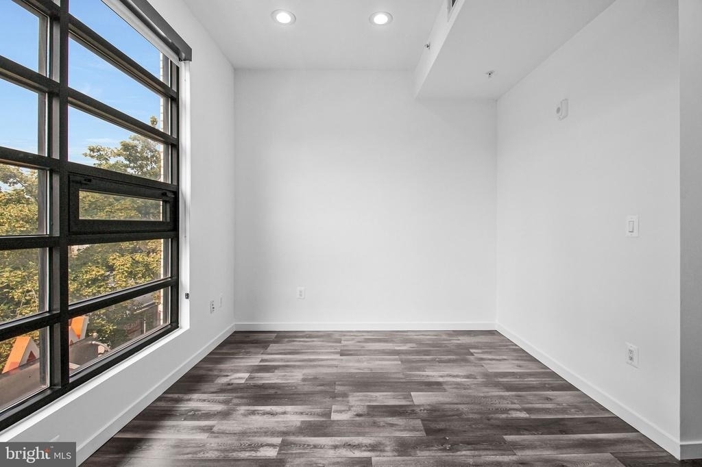 506 H Street Ne - Photo 7