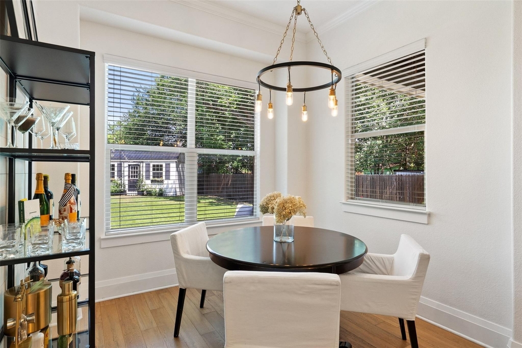 1410 Hart St - Photo 23