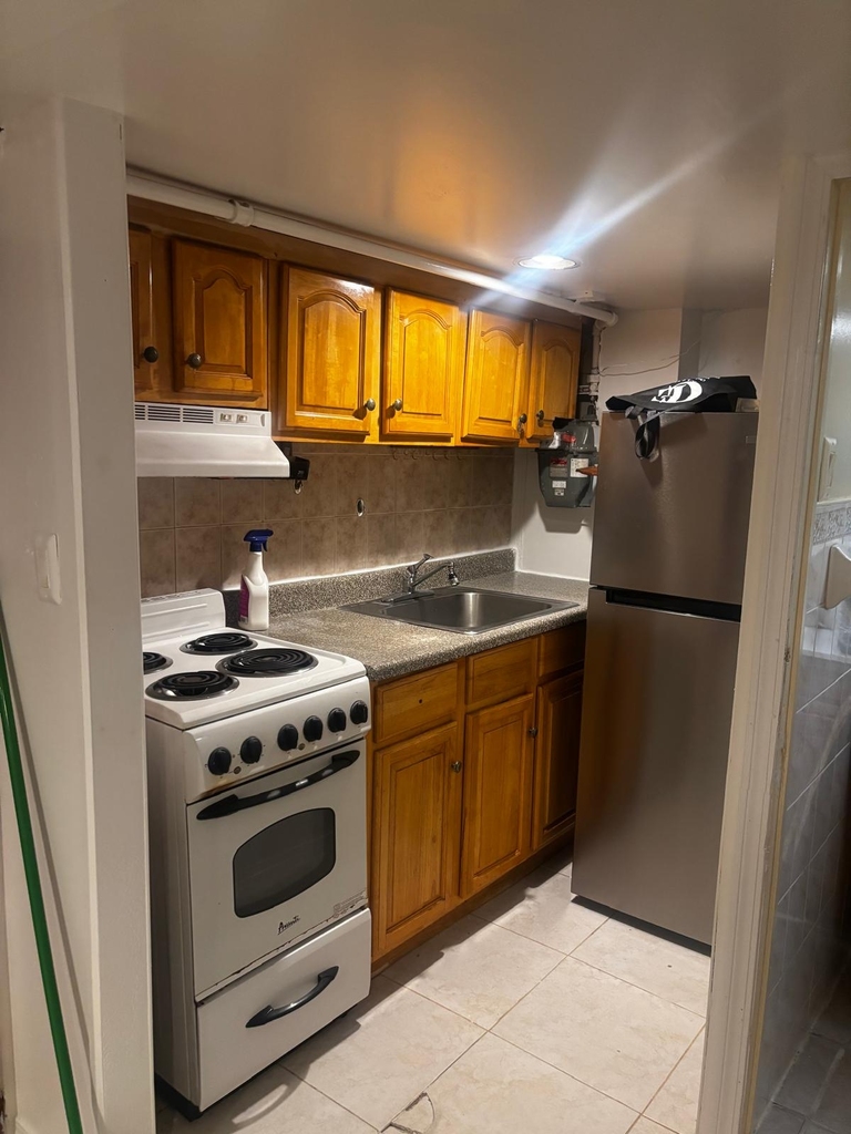 Cozy Apartment at 147th Street Jamaica, NY - Photo 0