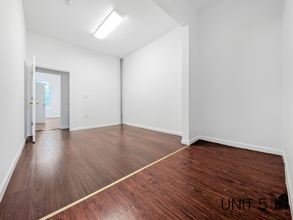 232 Covert Street - Photo 10