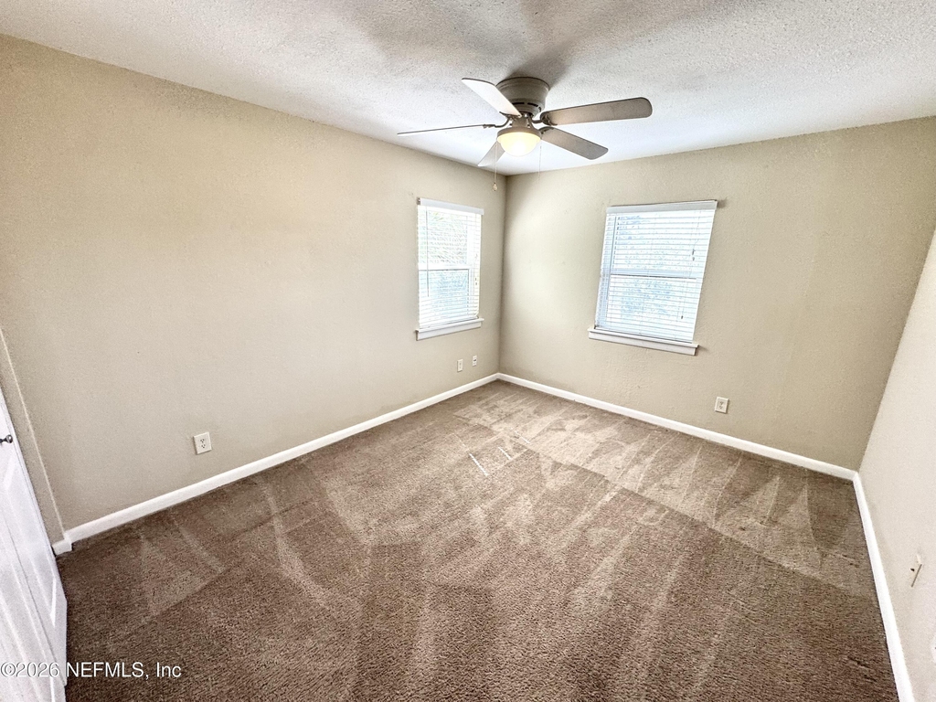 100 Fairway Park Boulevard - Photo 3