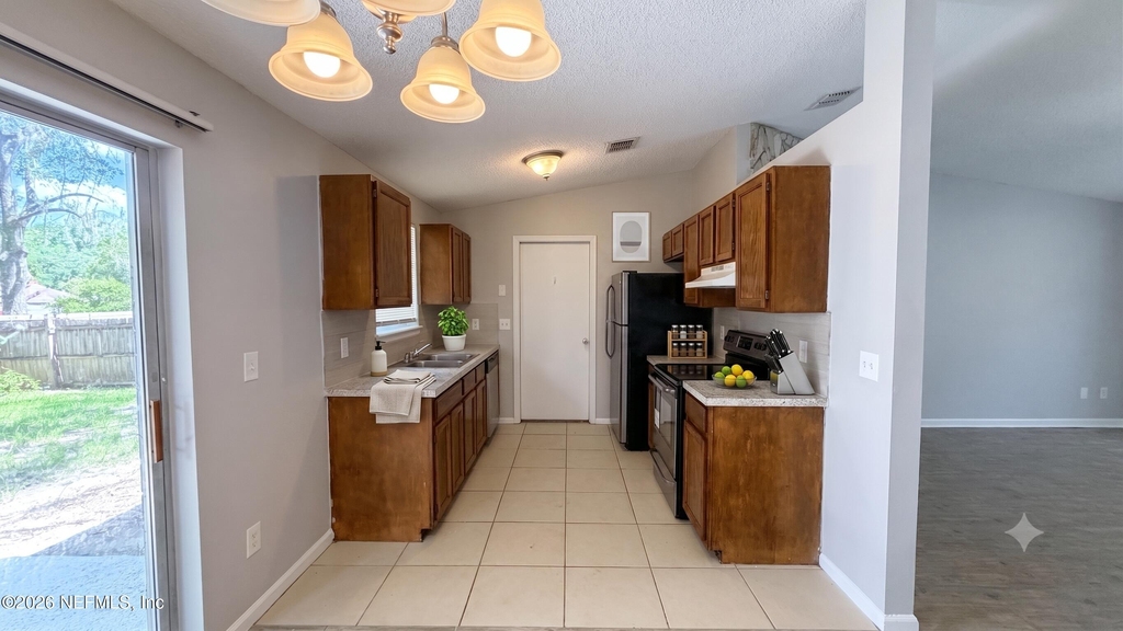4711 Cinnamon Fern Drive - Photo 16