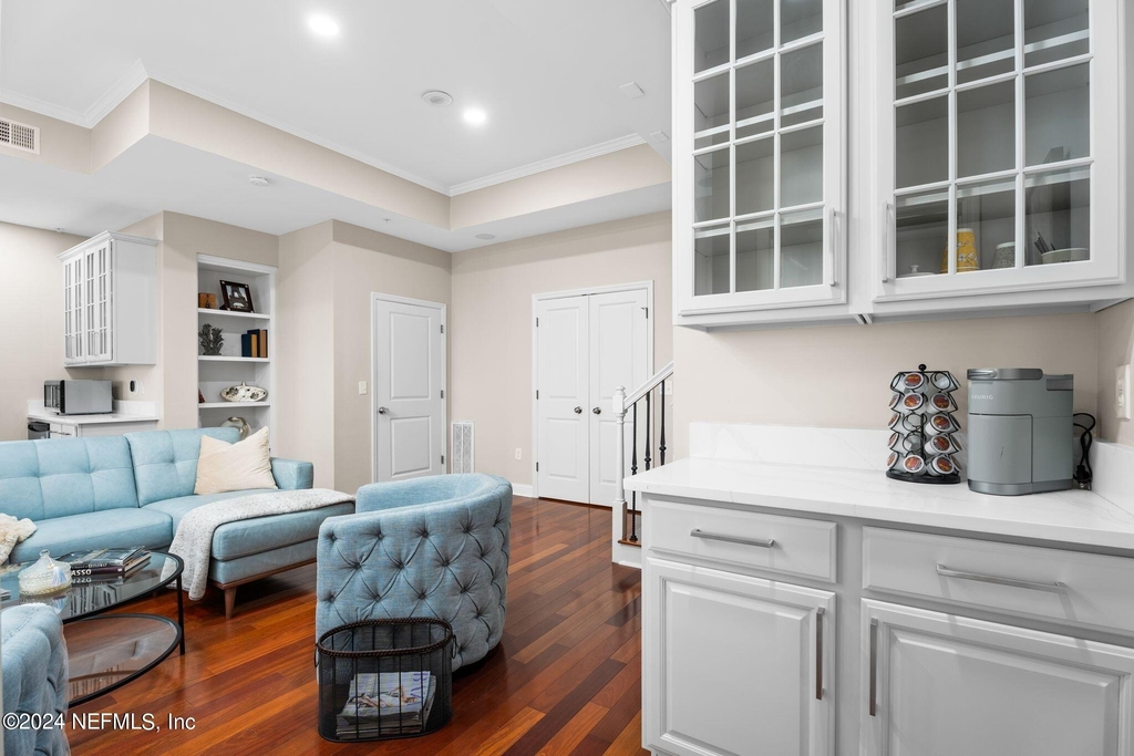400 E Bay Street - Photo 45