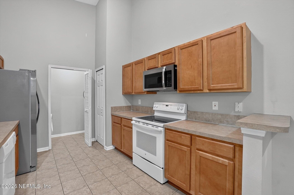 7920 Merrill Road - Photo 10