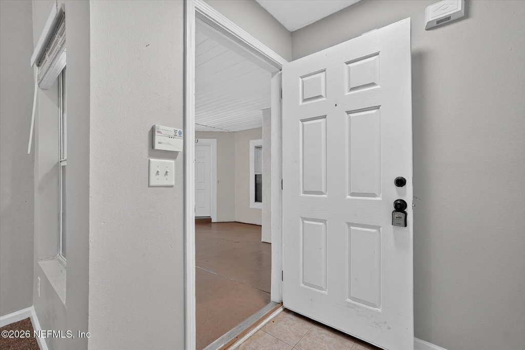 7920 Merrill Road - Photo 8