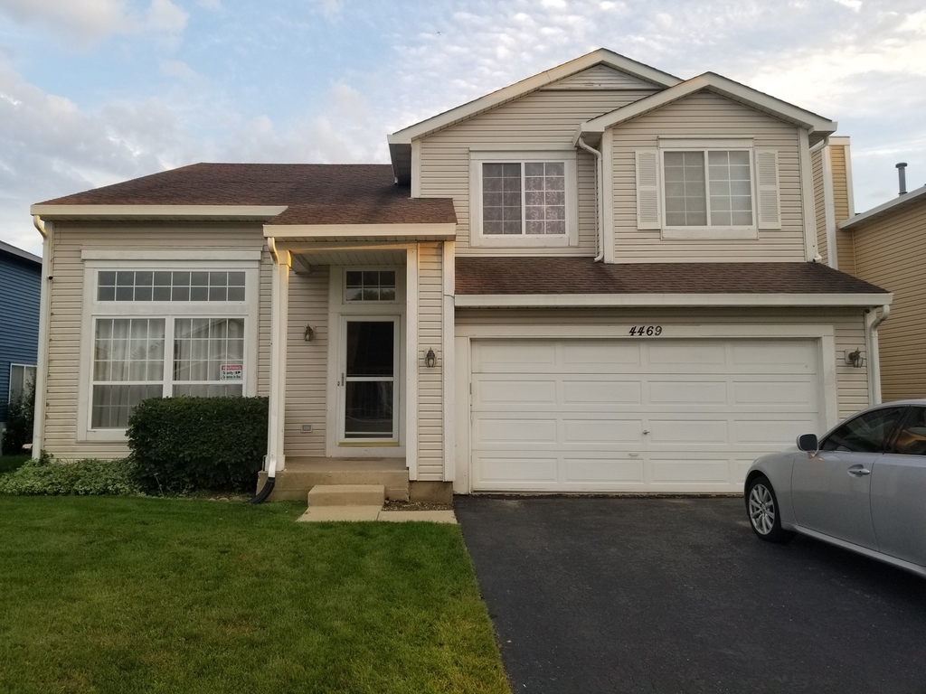 4469 W Roundstone Way - Photo 0