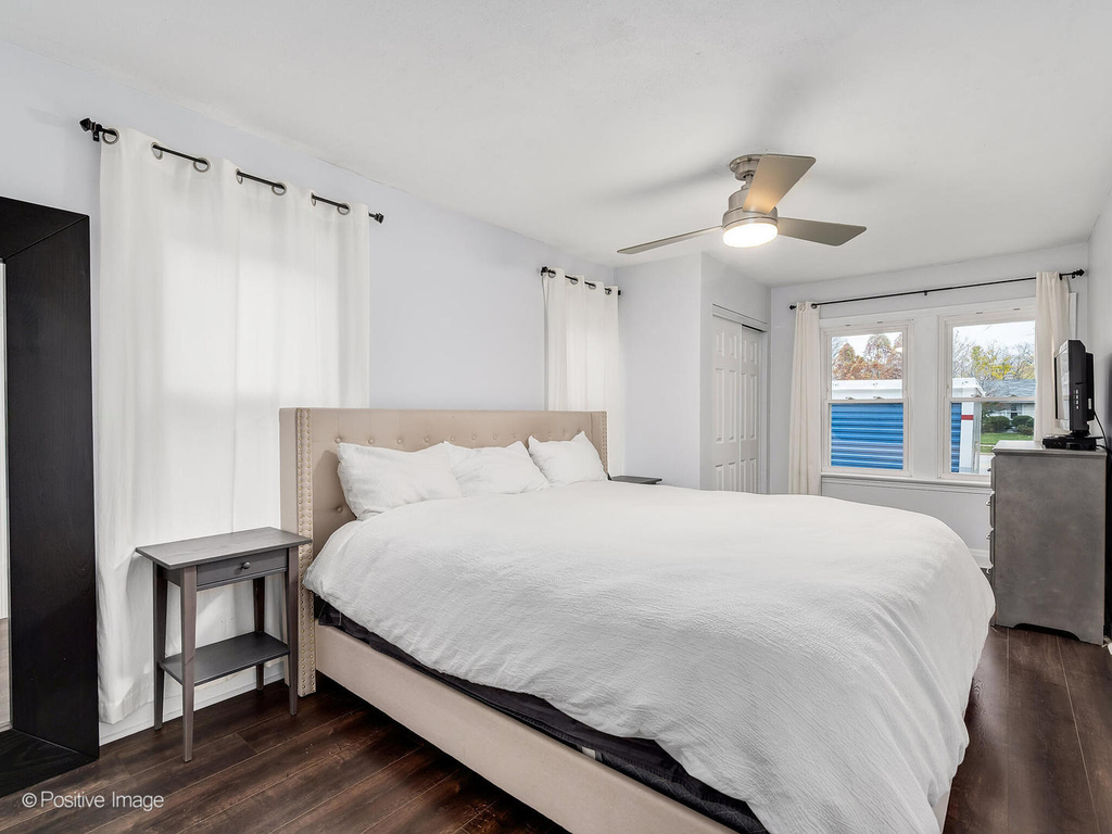 4224 Main Street - Photo 6