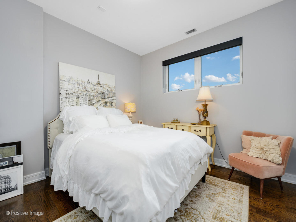 1446 W Cortez Avenue - Photo 16