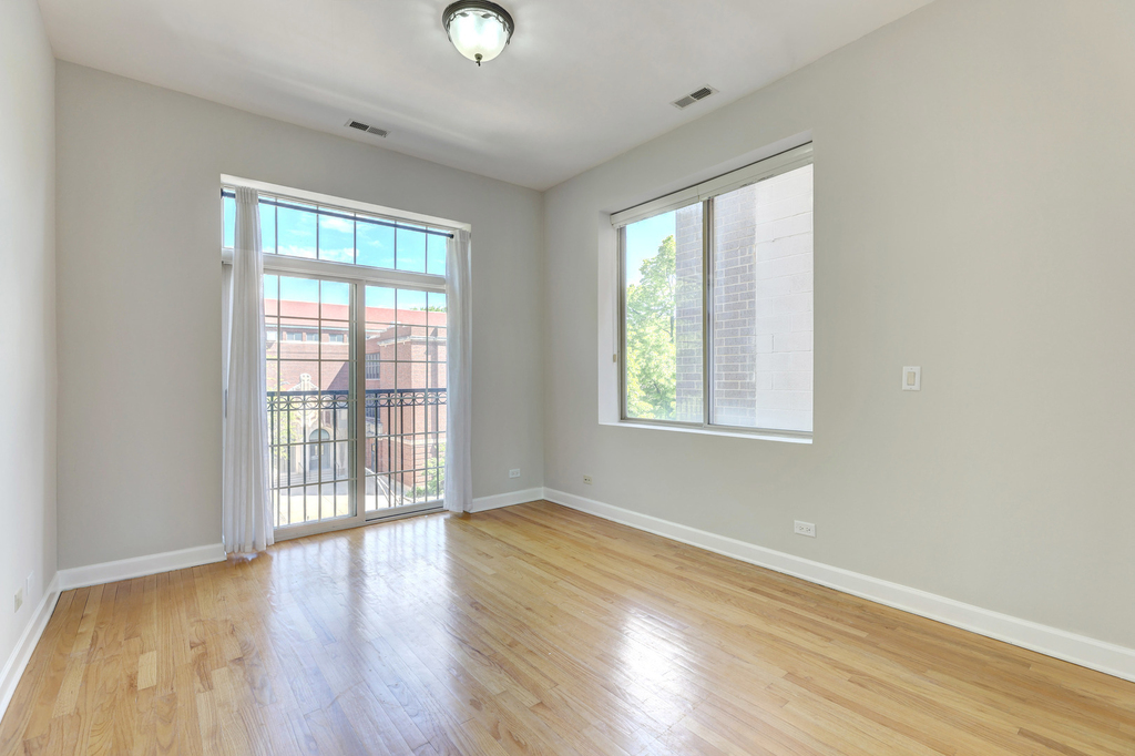 1329 W Loyola Avenue - Photo 10