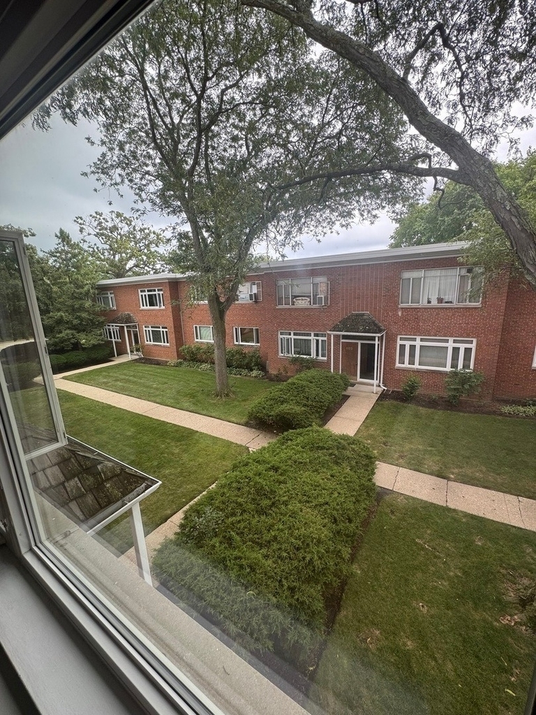 606 Green Bay Road - Photo 11