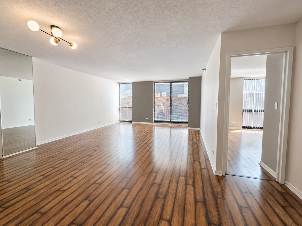70 W Huron Street - Photo 5