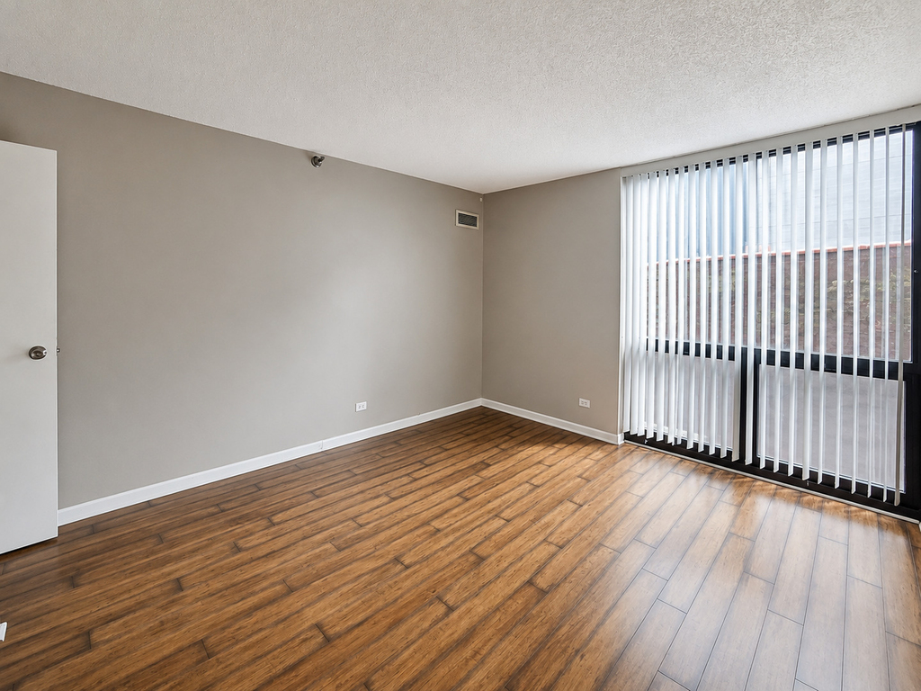 70 W Huron Street - Photo 12