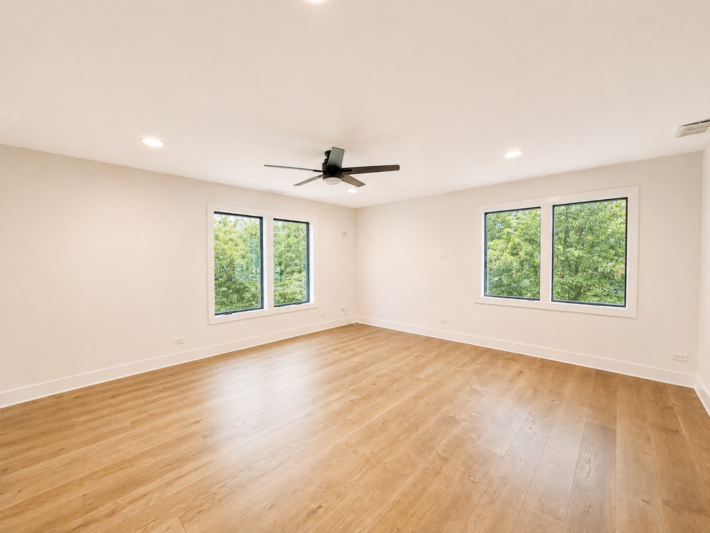 707 W Woodland Road - Photo 10