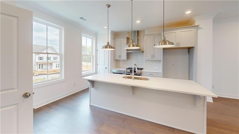 141 Basil Street - Photo 5