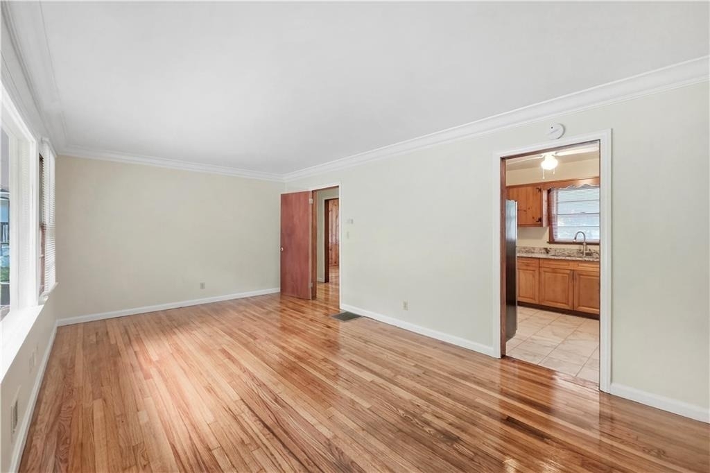 2798 Dearwood Drive Sw - Photo 3