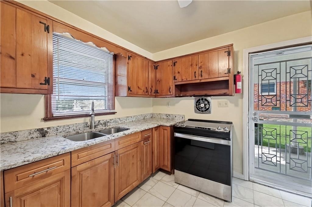 2798 Dearwood Drive Sw - Photo 6