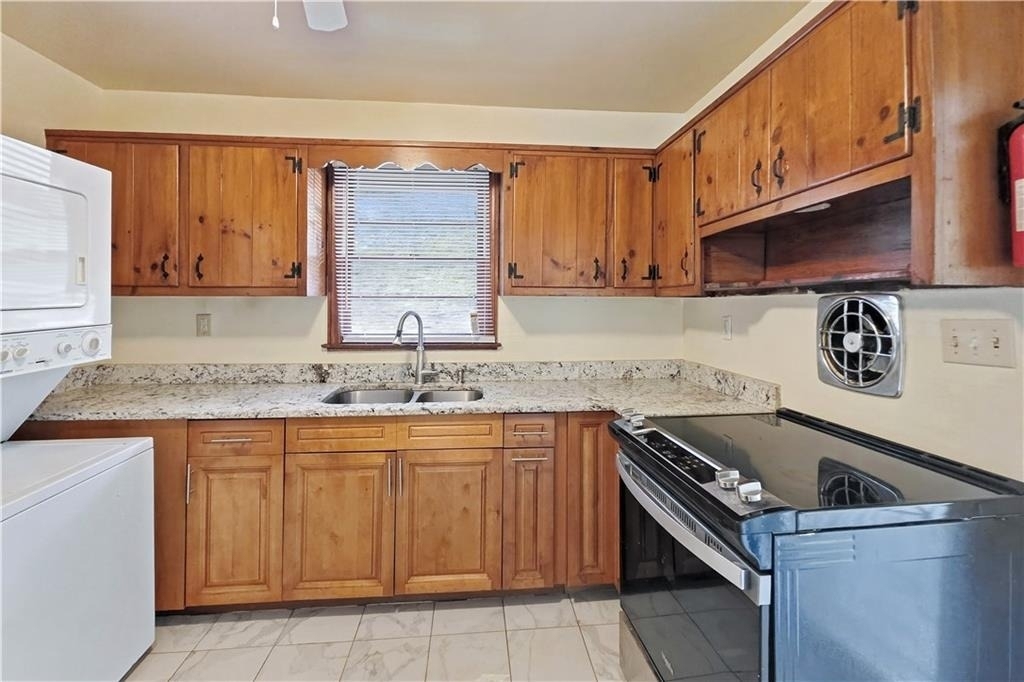 2798 Dearwood Drive Sw - Photo 5