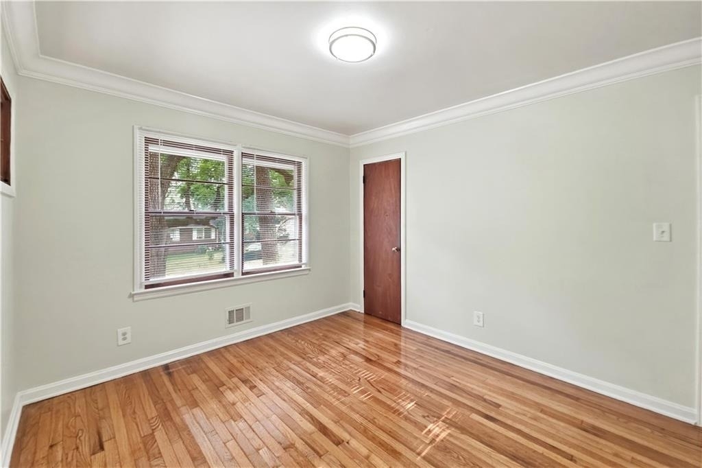 2798 Dearwood Drive Sw - Photo 9