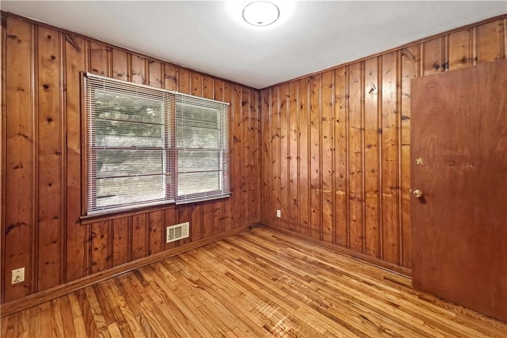 2798 Dearwood Drive Sw - Photo 7
