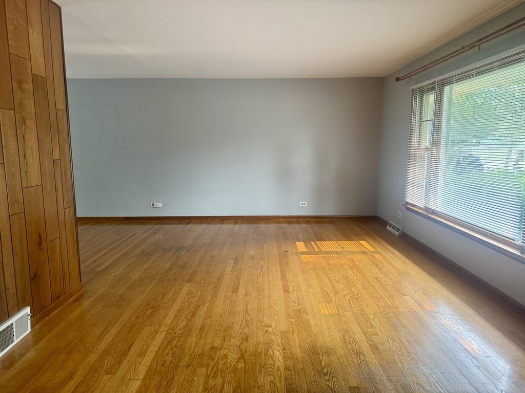 5341 Grand Avenue - Photo 1
