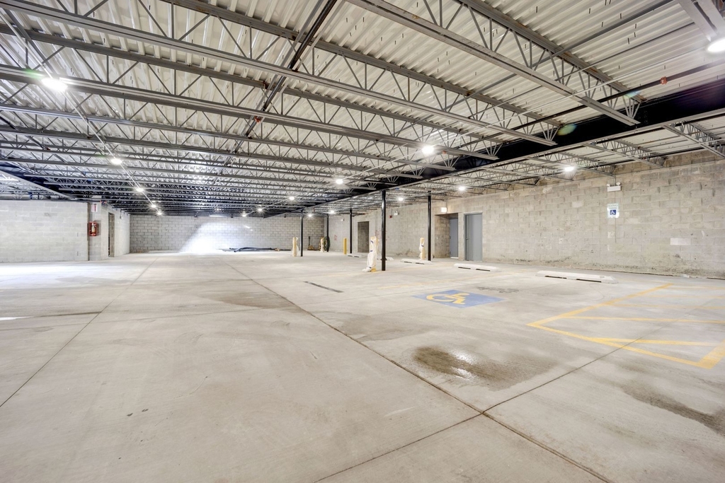 4350 W Lawrence Avenue - Photo 11
