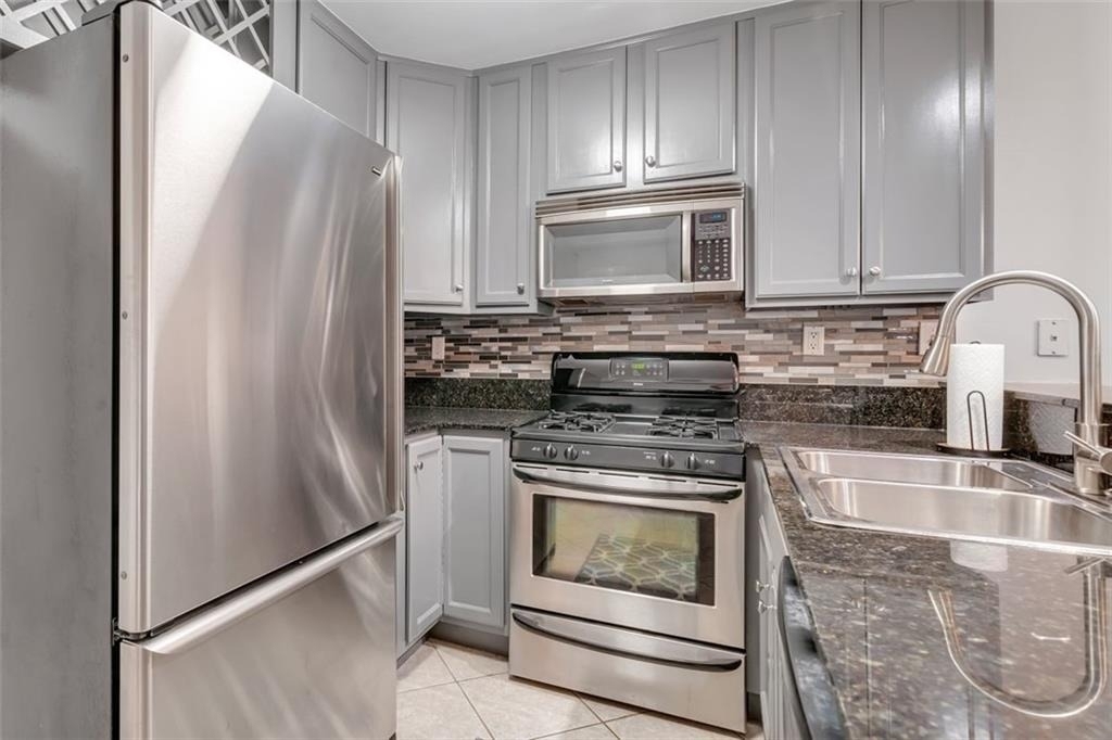 1445 Monroe Drive - Photo 15
