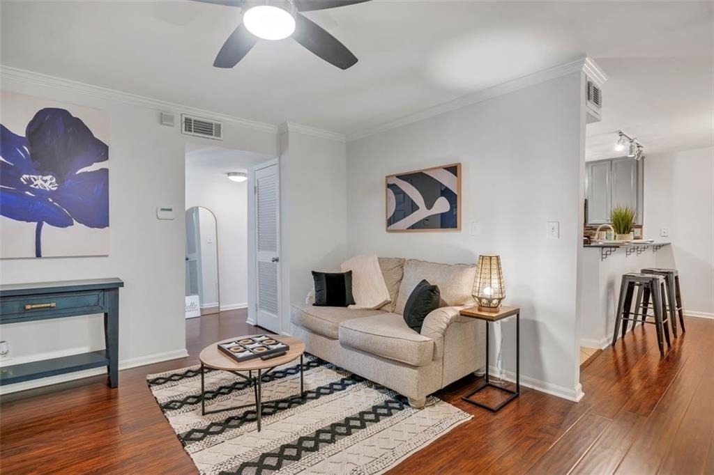 1445 Monroe Drive - Photo 2