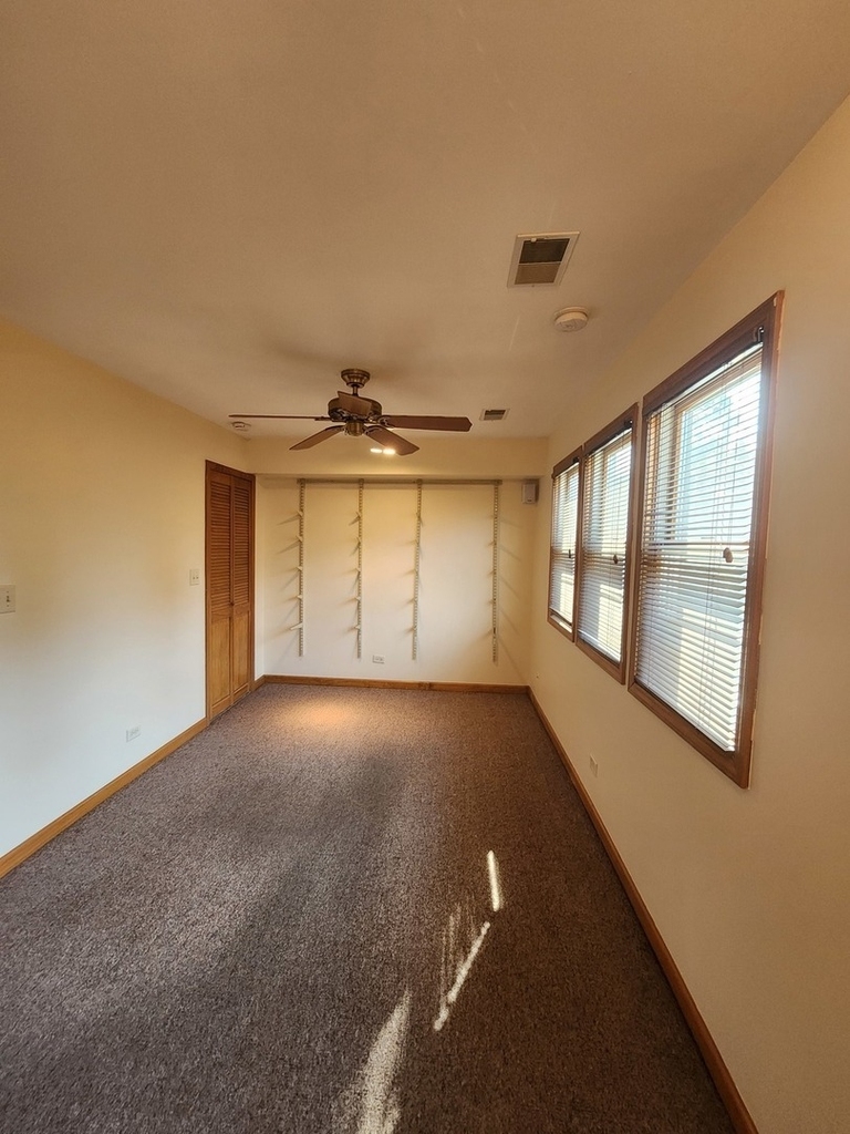 726 W 17th Street - Photo 20