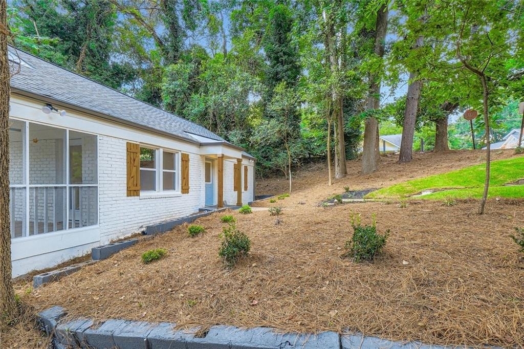 1191 Beechview Drive Se - Photo 1